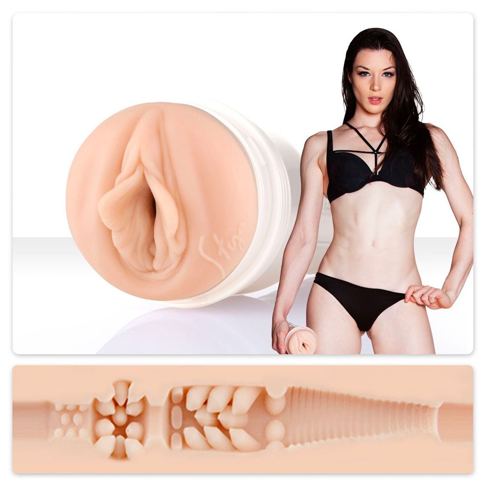 Stoya Destroya Fleshlight Girls Masturbator - Peaches & Cream