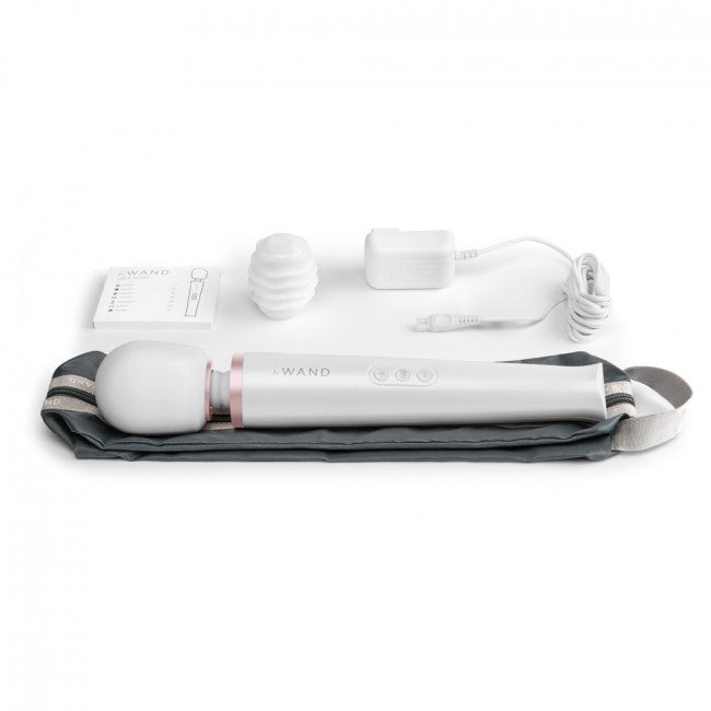 Le Wand Rechargeable White Massager - Peaches & Cream