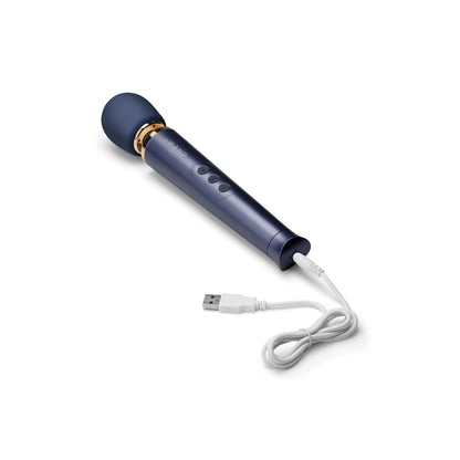 Le Wand Petite Rechargeable Vibrating Wand Massager - Peaches & Cream